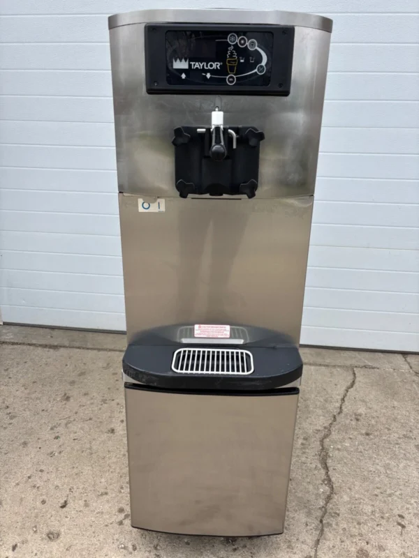 2018 Taylor C709 Soft Serve Frozen Yogurt Ice Cream Machine
