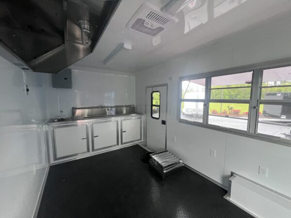 8.5 X 22 TA3 BBQ TRAILER | 52666 - Image 10