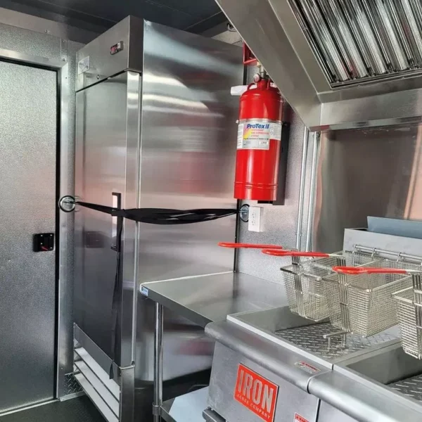 8.5 X 18 TA CONCESSION TRAILER/FOOD VENDING - Image 8