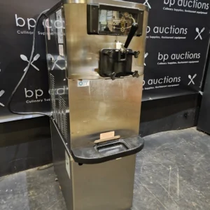 Two Taylor C709 Bundle