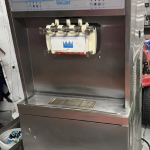 Taylor 8756 Soft Serve Ice Cream Machine