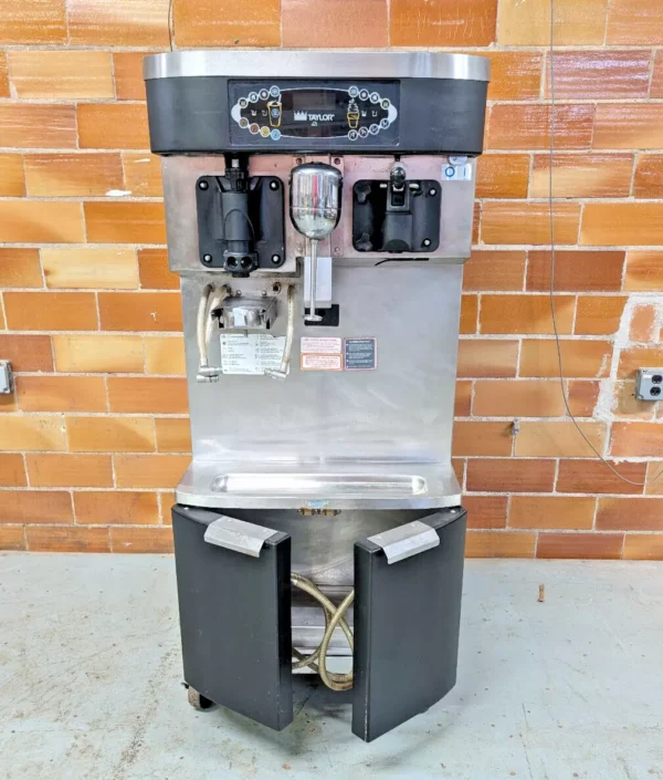 Taylor Crown C606-33 Combination Shake & Soft Serve