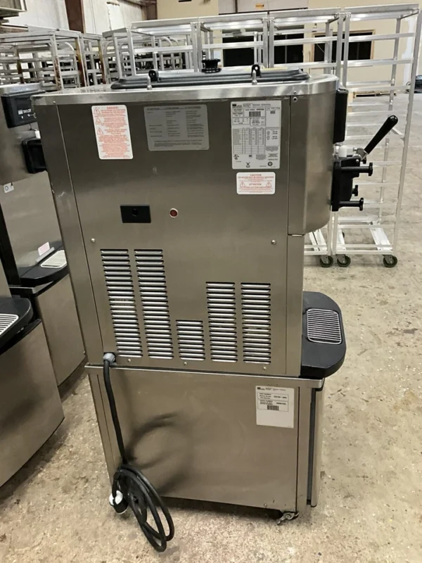 2018 Taylor C709 Soft Serve Ice Cream Machine - Image 5