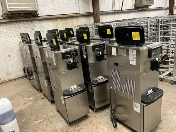 2018 Taylor C709 Soft Serve Ice Cream Machine - Image 10